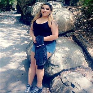 Meet your Posher, Marissa